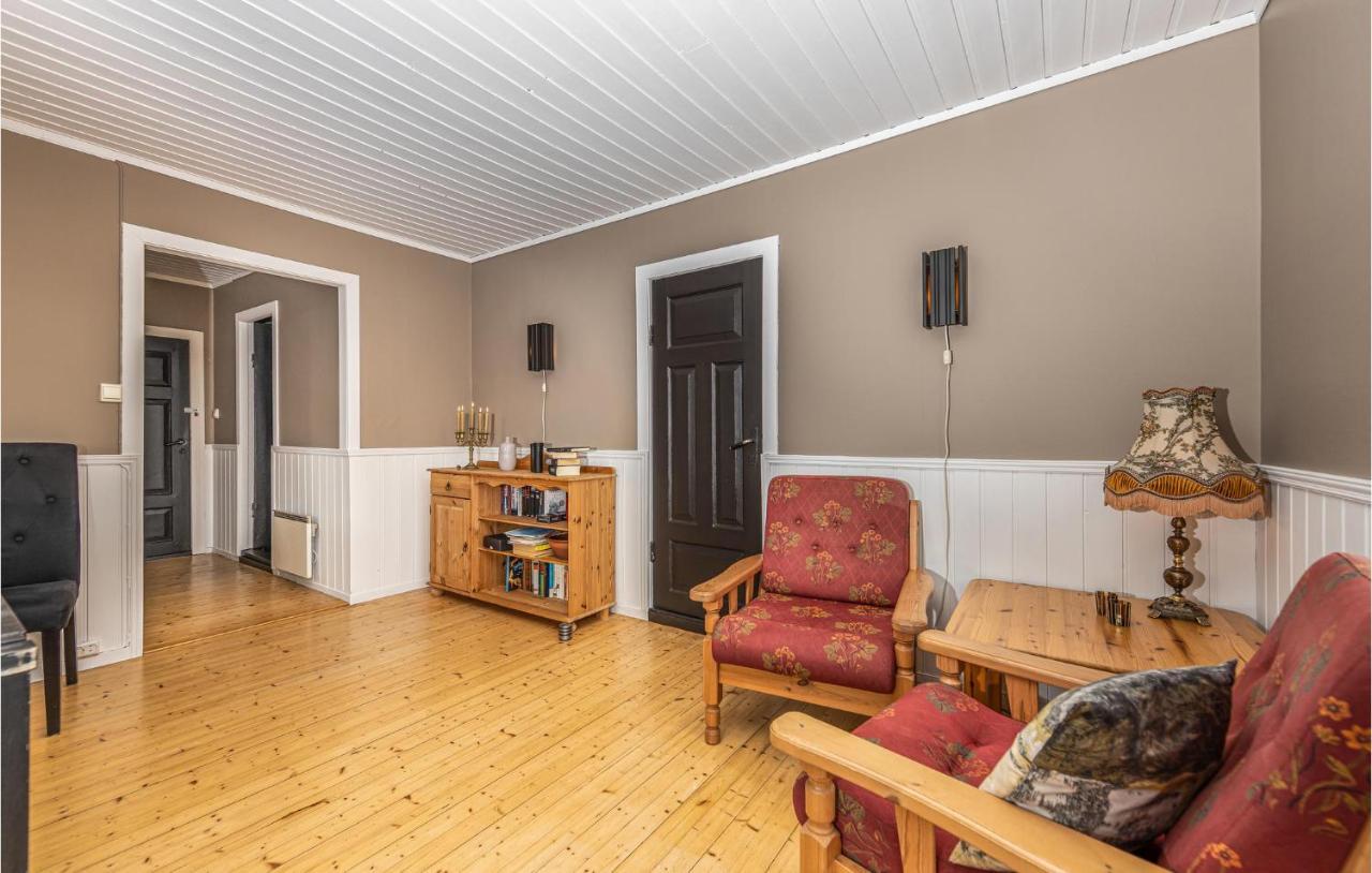 3 Bedroom Nice Home In Kvamsoy Sandvik  Buitenkant foto